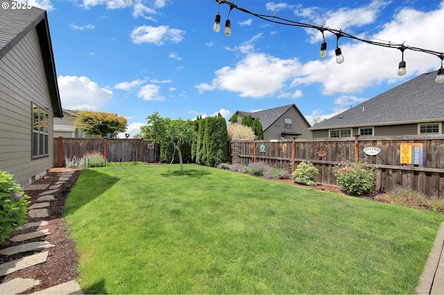 323 Argon Ave, Eugene, OR 97404 - view of fenced backyard