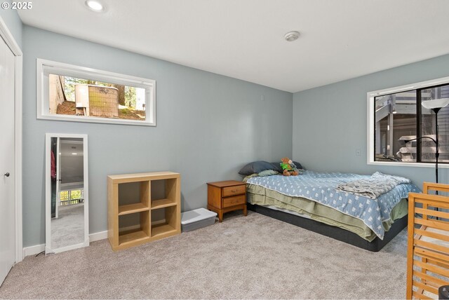 48 Eagle Crest Dr Unit 2E, Lake Oswego, OR 97035 - carpeted bedroom featuring recessed lighting and a closet