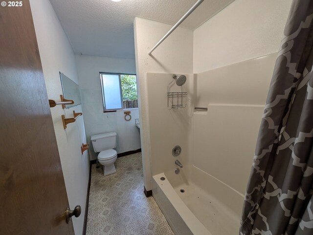10539 NW 3rd St, Portland, OR 97231 - full bathroom featuring toilet, a textured ceiling, and shower / bath combination with curtain