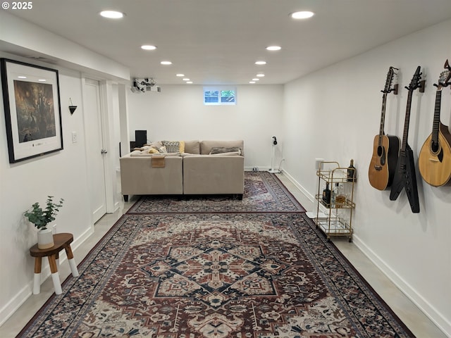 4621 NE 37th Ave, Portland, OR 97211 - living room featuring recessed lighting and baseboards