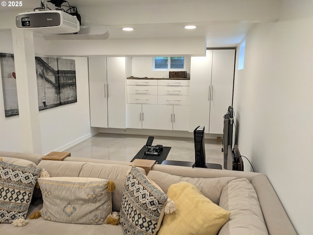 4621 NE 37th Ave, Portland, OR 97211 - living area featuring recessed lighting and baseboards