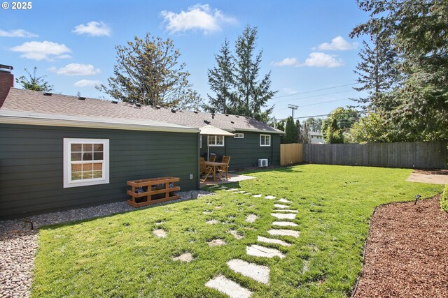 view of yard with a patio