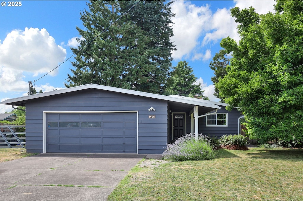 1406 Barton St, Eugene, OR 97404 - view of single story home
