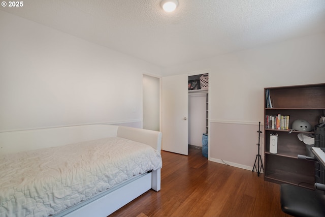 1378 SW Taylors Ferry Ct, Portland, OR 97219 - bedroom with wood finished floors