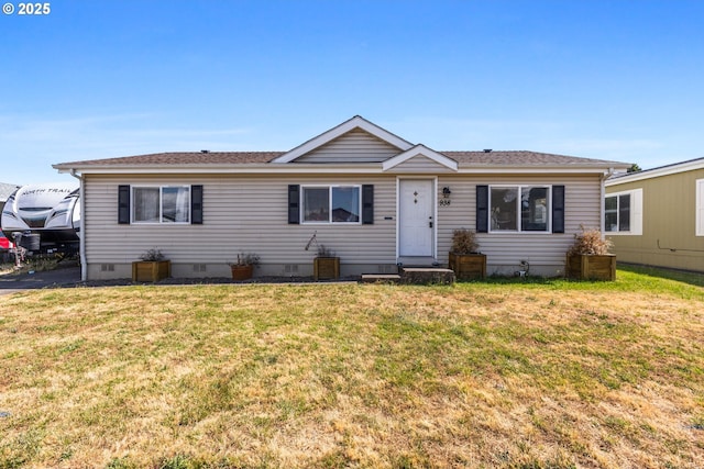 938 Mazama Ave, Lebanon, OR 97355 - view of front of home featuring crawl space, a front lawn, and roof with shingles