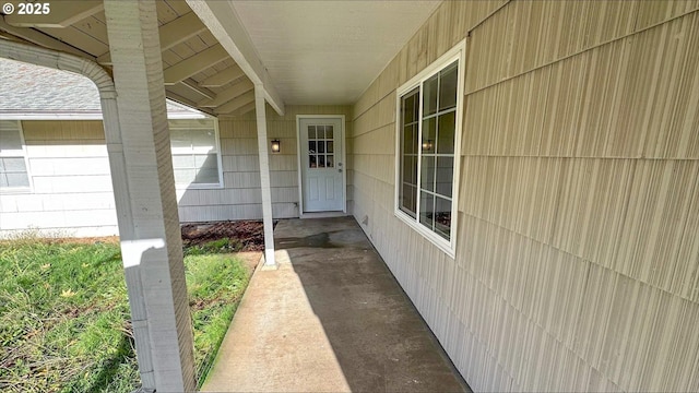 view of property entrance