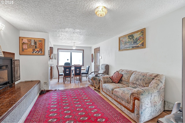 8670 SW Indian Hill Ln, Beaverton, OR 97008 - living room with a textured ceiling and baseboards