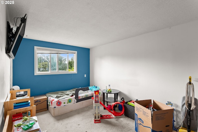 2653 SW 18th Pl, Gresham, OR 97080 - carpeted bedroom featuring a textured ceiling