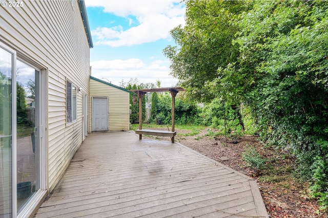 2653 SW 18th Pl, Gresham, OR 97080 - view of wooden terrace