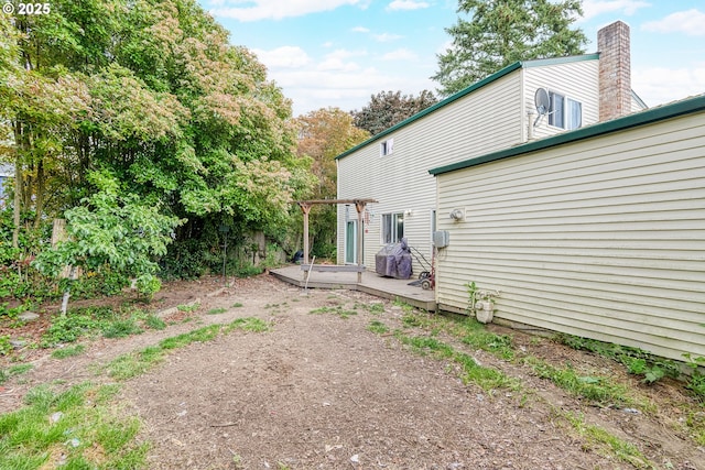 2653 SW 18th Pl, Gresham, OR 97080 - view of yard featuring a wooden deck