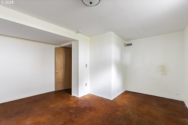 3003 SE 58th Ave, Portland, OR 97206 - unfurnished room featuring finished concrete floors and baseboards