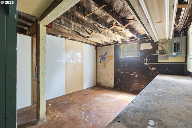 3003 SE 58th Ave, Portland, OR 97206 - basement featuring electric panel