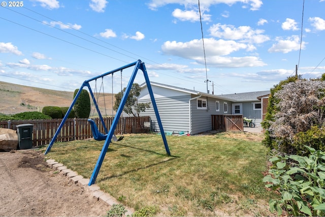 814 SW 44th St, Pendleton, OR 97801 - view of yard with a playground