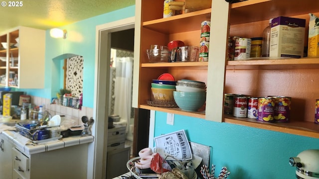 505 E 13th St, The Dalles, OR 97058 - kitchen with tile countertops
