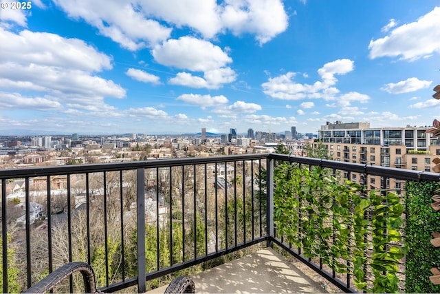 410 NW Uptown Ter Unit 3-B, Portland, OR 97210 - balcony with a city view