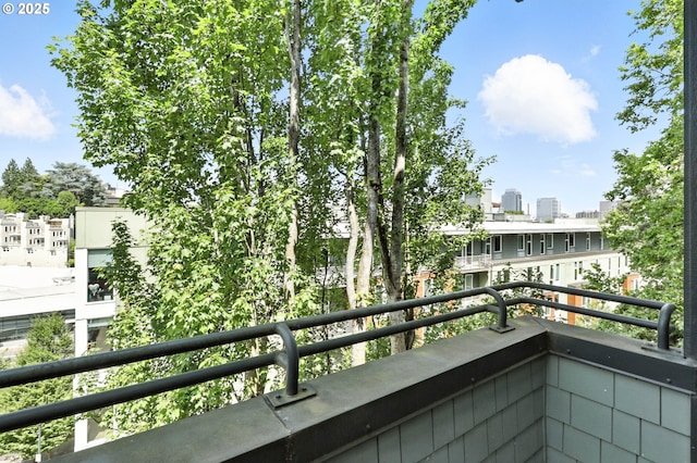 2024 SW Howards Way, Portland, OR 97201 - view of balcony