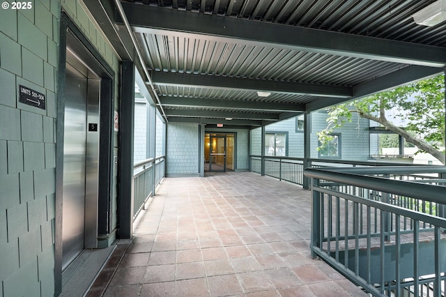 2024 SW Howards Way, Portland, OR 97201 - hallway with elevator