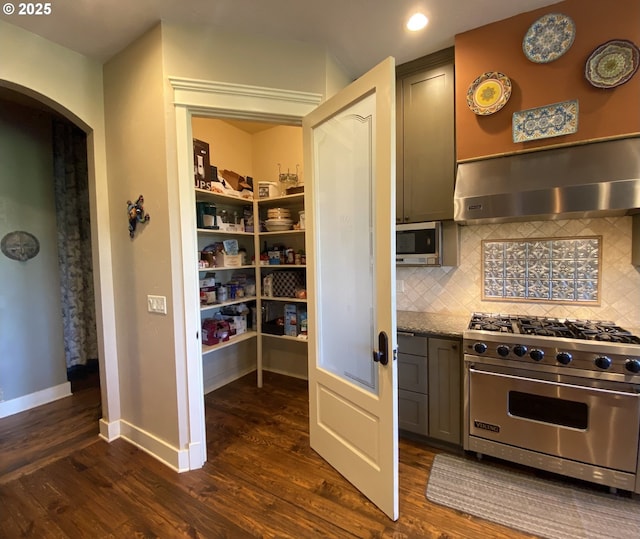 625 St Andrews Loop, Creswell, OR 97426 - view of pantry