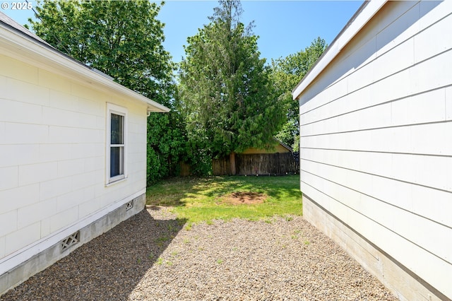103 NW 4th St, Willamina, OR 97396 - view of yard