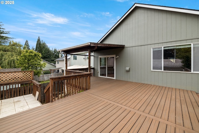 651 NE Anderson Rd, Gresham, OR 97030 - view of wooden terrace