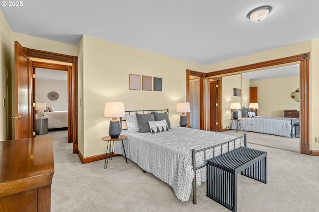 3147 SE Belmont St, Portland, OR 97214 - carpeted bedroom featuring baseboards and a closet
