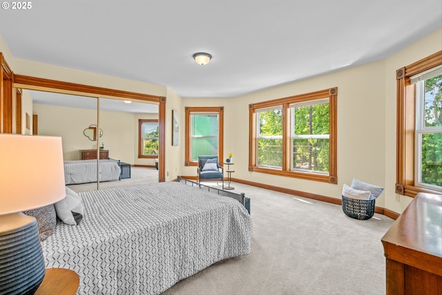 3147 SE Belmont St, Portland, OR 97214 - carpeted bedroom with baseboards