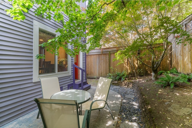 3147 SE Belmont St, Portland, OR 97214 - view of patio / terrace with entry steps and outdoor dining space