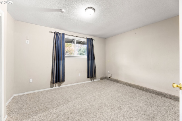 9304 NE 96th St, Vancouver, WA 98662 - unfurnished room with a textured ceiling and carpet