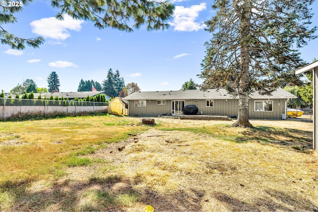 9304 NE 96th St, Vancouver, WA 98662 - rear view of property with a storage unit