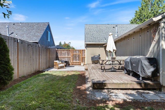 13527 SW Ashbury Ln, Portland, OR 97223 - view of yard with a deck
