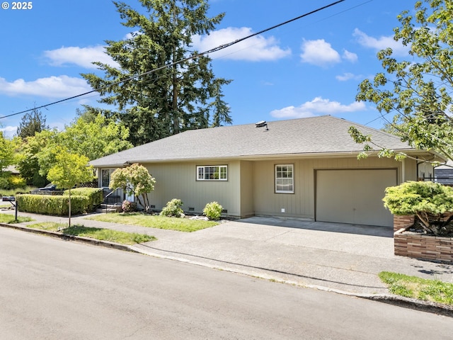 2702 Fairmount Ave, Vancouver, WA 98661 - ranch-style home featuring a garage, driveway, and a shingled roof