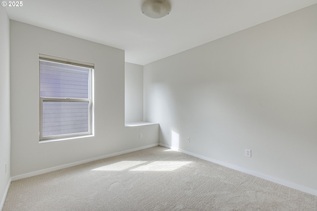 8522 N Central St Unit 17-1, Portland, OR 97203 - carpeted spare room featuring baseboards