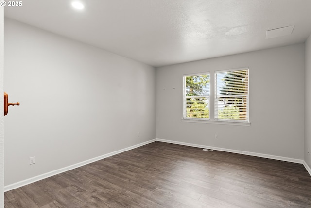 15110 Oyer Dr, Oregon City, OR 97045 - unfurnished room featuring dark wood-style flooring and baseboards