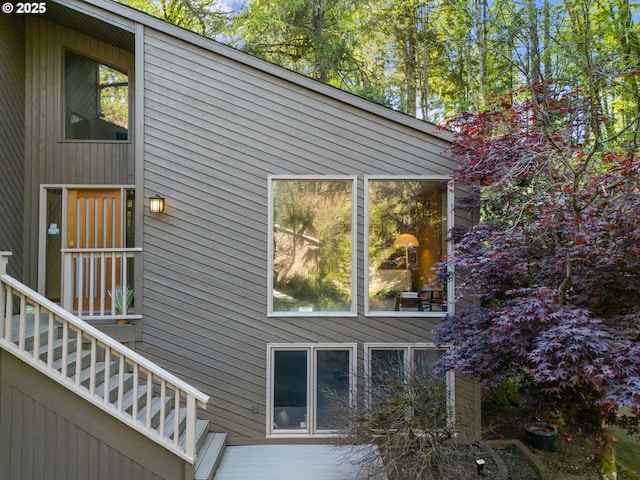 view of home's exterior