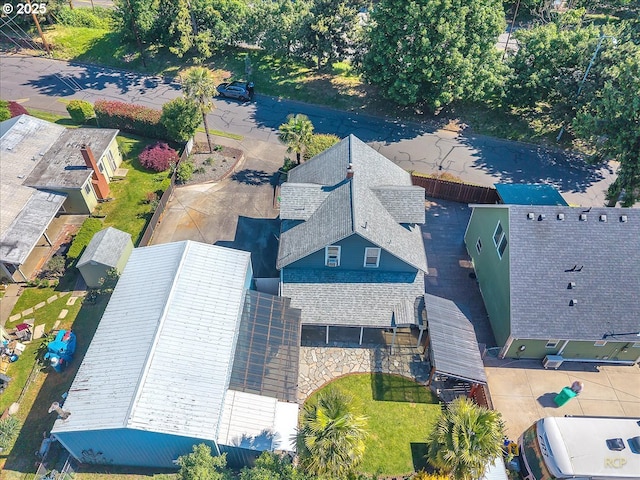8014 N Johnswood Dr, Portland, OR 97203 - aerial view of property and surrounding area
