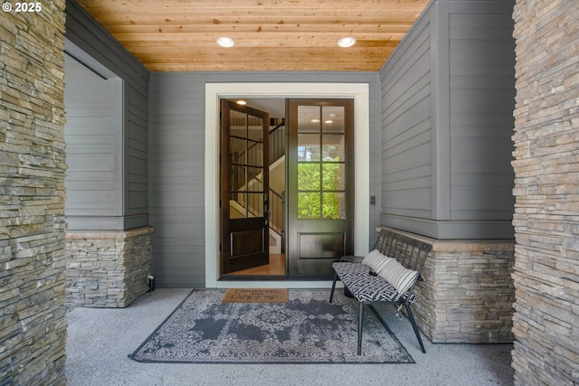 4720 Firwood Rd, Lake Oswego, OR 97035 - entrance to property with stone siding