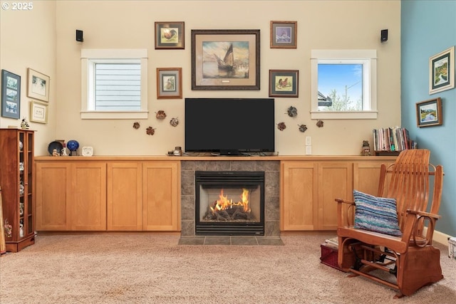 1703 Webb Lake Dr, Silverton, OR 97381 - carpeted living room with a tiled fireplace