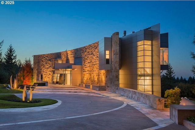 view of building exterior