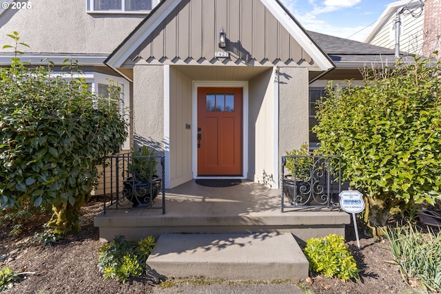 view of doorway to property