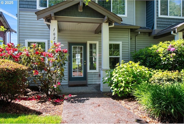 10238 NE Snoqualmie St, Hillsboro, OR 97006 - view of property entrance