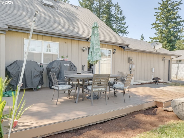 611 NW 4th Pl, Battle Ground, WA 98604 - view of patio / terrace with a deck, a grill, and outdoor dining area