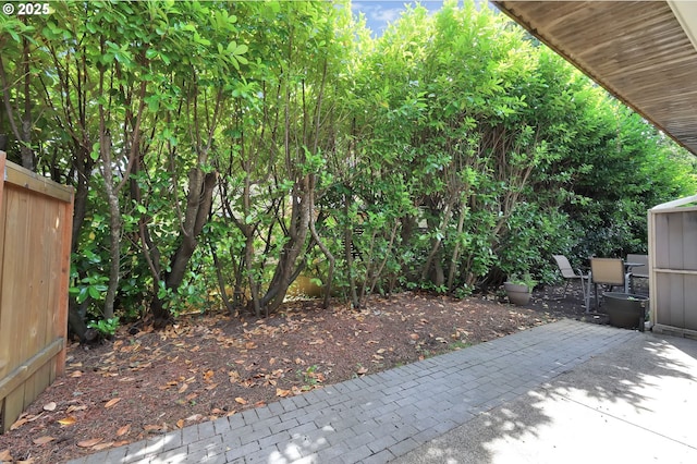 1500 Norkenzie Rd, Eugene, OR 97401 - view of patio / terrace