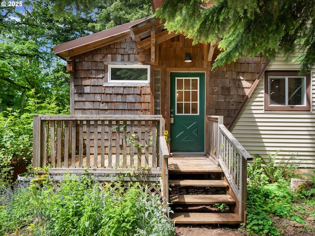 1171 Mabee Mines Rd, Washougal, WA 98671 - entrance to property with a deck