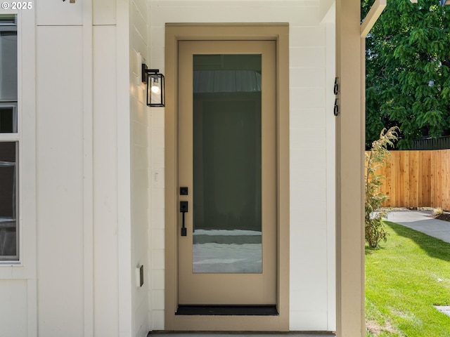 66 NE Stanton St, Portland, OR 97212 - view of exterior entry with elevator