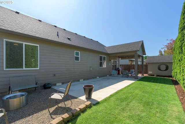 1281 Alderdale Dr, Junction City, OR 97448 - rear view of house with a patio area