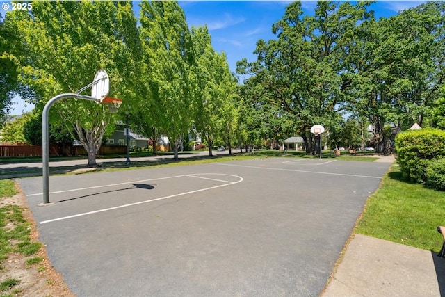 5836 NE Farnham St, Hillsboro, OR 97124 - view of sport court with community basketball court