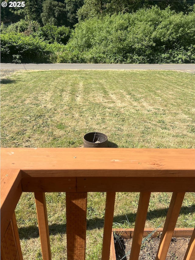 337 Main St, Scottsburg, OR 97473 - view of green lawn