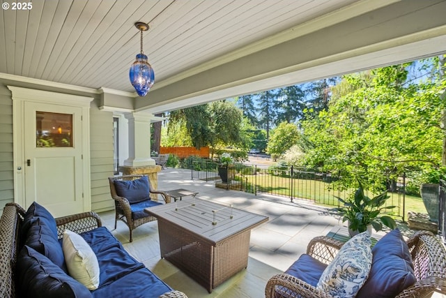 1314 SE 55th Ave, Portland, OR 97215 - view of patio with an outdoor hangout area