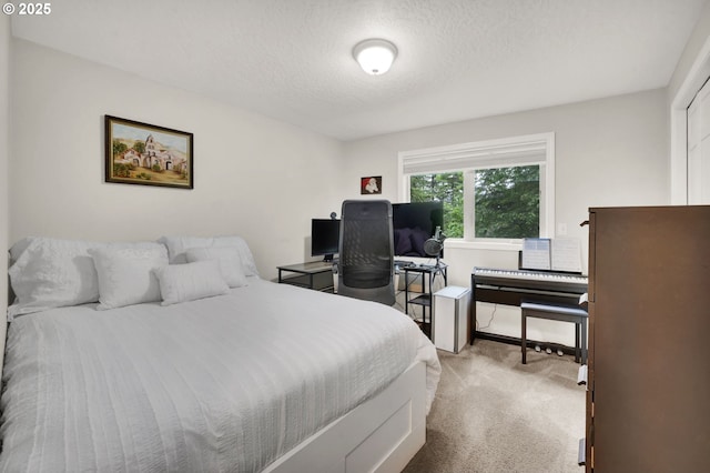 2002 Kimberly Dr, Eugene, OR 97405 - carpeted bedroom with a textured ceiling