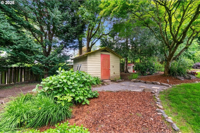 9004 SW 36th Ave, Portland, OR 97219 - view of yard featuring a storage shed